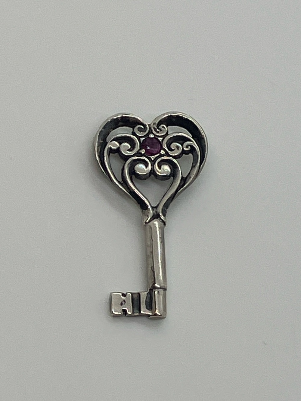 Vtg Franklin Mint 925 Sterling Silver & Ruby Key To My Heart Pendant